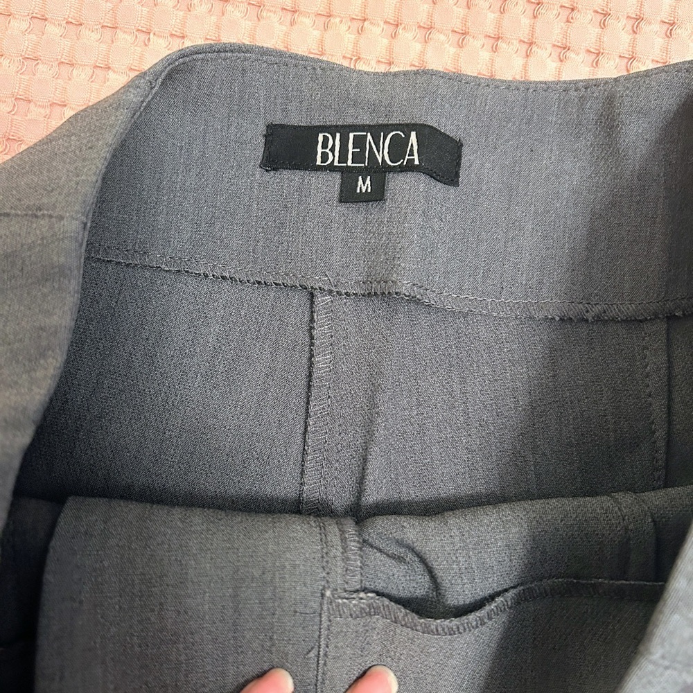 High Waist Pleated Blenca Women's Trousers - Picture 3 of 6